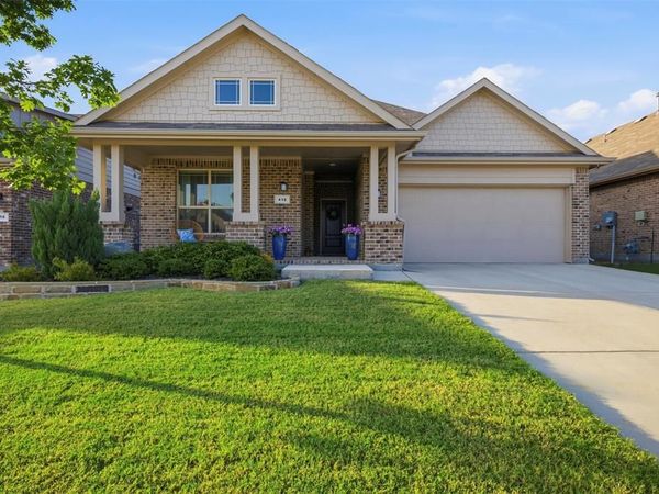 412 Hogan Drive, Denton, TX 76210