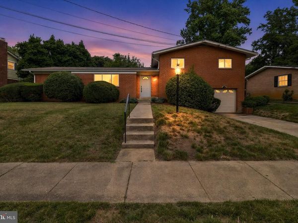 2200 ROSECROFT BOULEVARD , FORT WASHINGTON, MD 20744