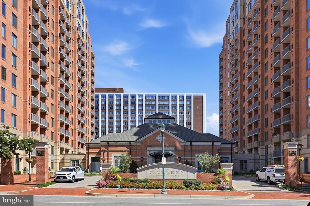 11710 Old Georgetown, Unit 327, North Bethesda, MD 20852 Main Photo