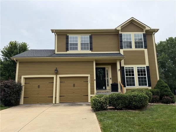 21383 W 119th Place, Olathe, KS 66061