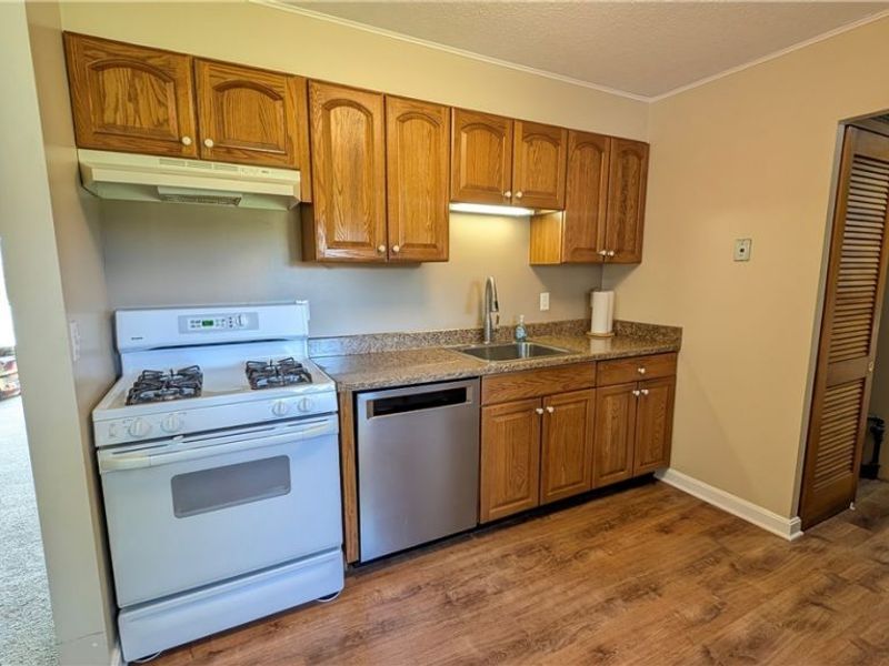 6182 Randolph Road, Bedford Heights, OH 44146 Photo 23