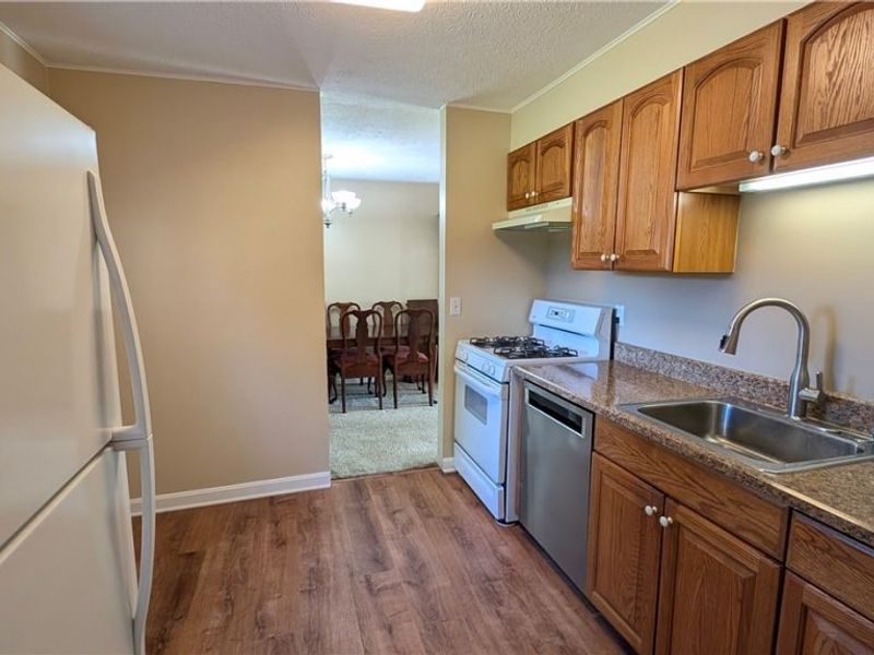 6182 Randolph Road, Bedford Heights, OH 44146 Photo 24
