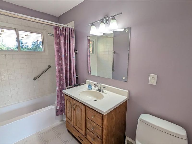 6182 Randolph Road, Bedford Heights, OH 44146 Photo 26