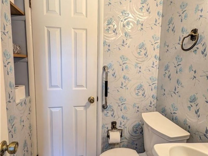 6182 Randolph Road, Bedford Heights, OH 44146 Photo 29