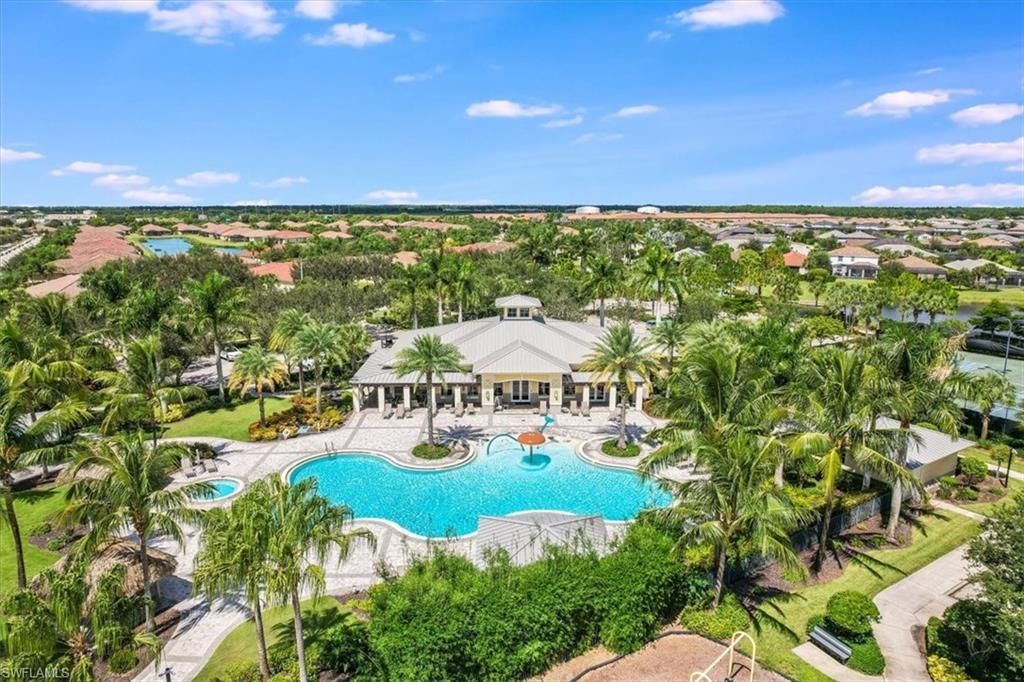 2294 Avocado Ln, Naples, FL 34120 Photo