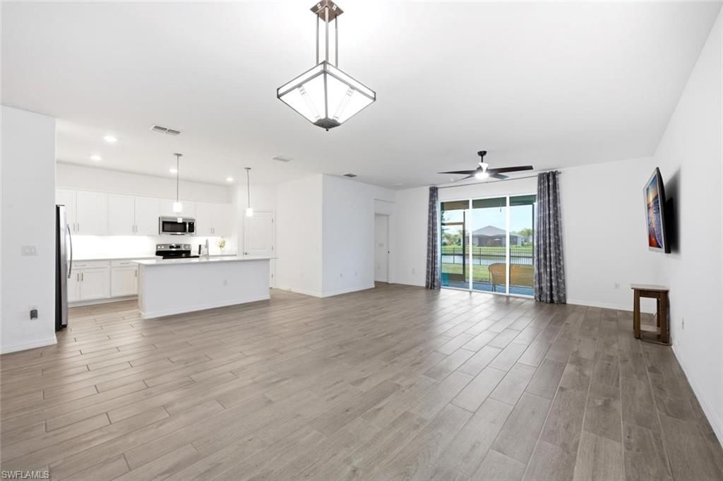 2294 Avocado Ln, Naples, FL 34120 Photo