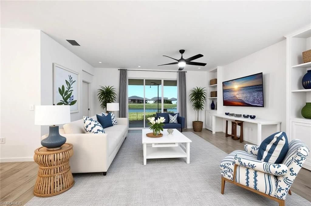 2294 Avocado Ln, Naples, FL 34120 Photo