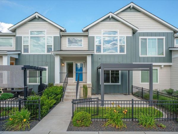 2422 W Summit Pkwy, Spokane, WA 99201