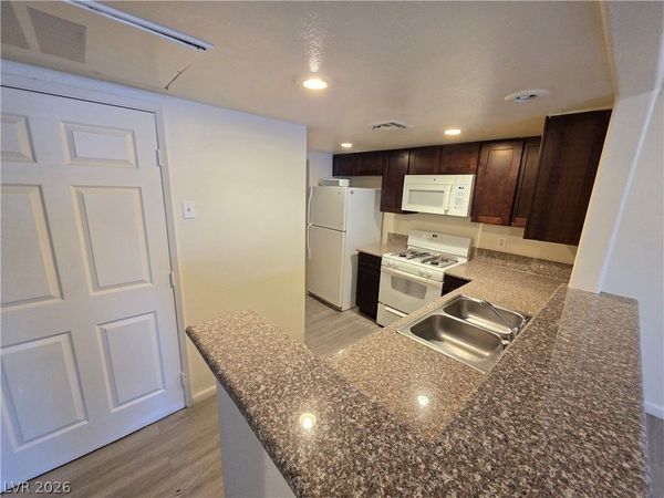 1830 N Pecos Road , Unit 126, Las Vegas, NV 89115