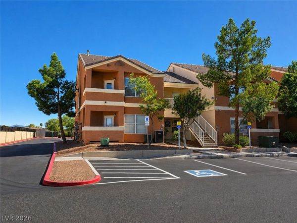 1830 N Pecos Road, Unit 126, Las Vegas, NV 89115