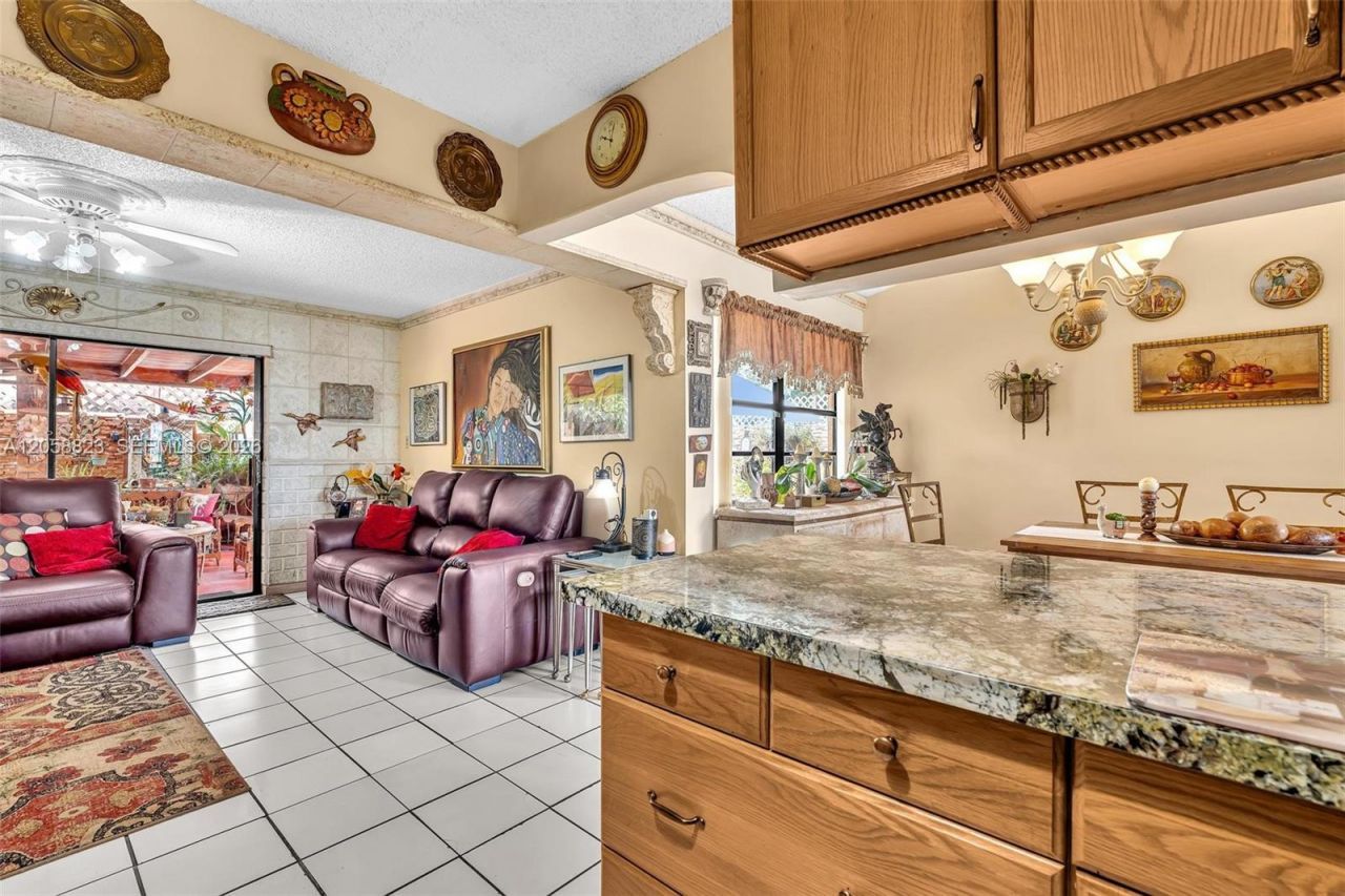 5030 SW 145th Ave , Miami, FL 33175 Photo