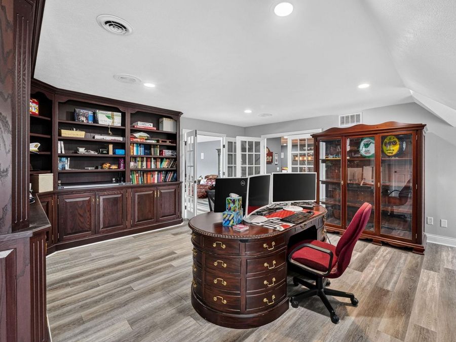 Property Image 38