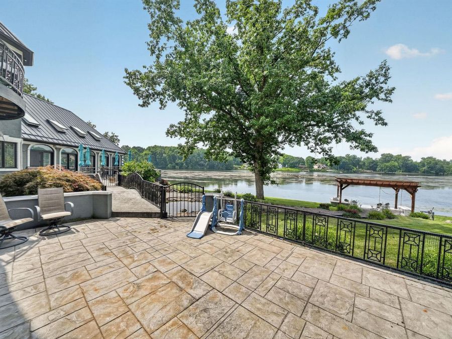 Property Image 45