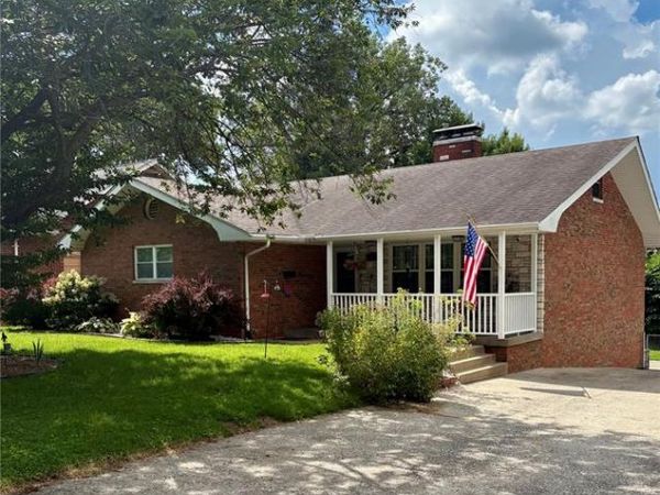 217 Lee Avenue , Collinsville, IL 62234