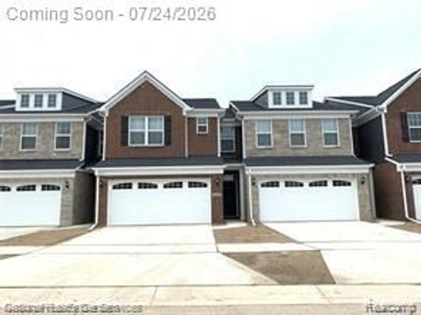 43683 Chancellor Lane, Novi, MI 48375