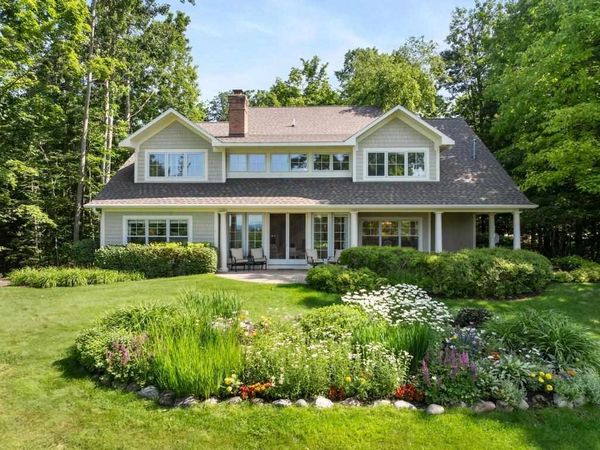 272 Meadows Lane, Harbor Springs, MI 49740
