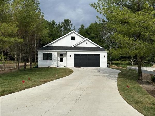 9429 Windeberry Drive, Unit 9, Charlevoix, MI 49720