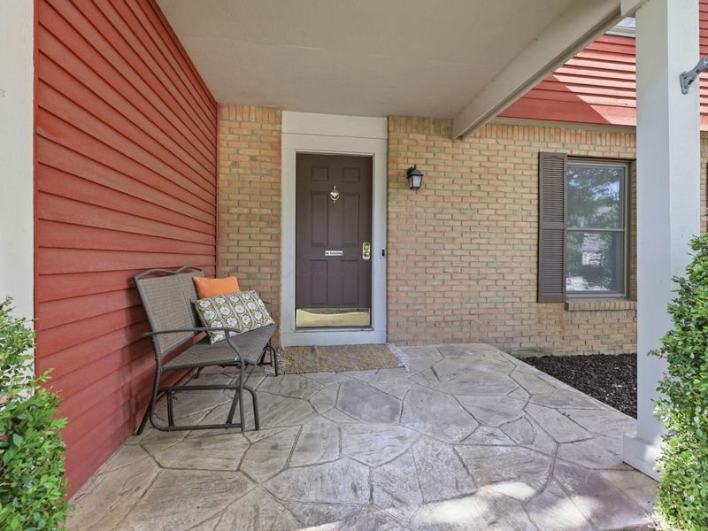6966 Tralee Drive , Dublin, OH 43017 Photo 4