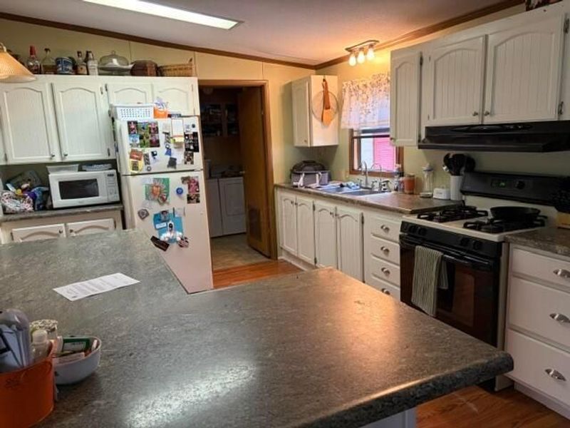 75 Park Drive , Thornville, OH 43076 Photo 11