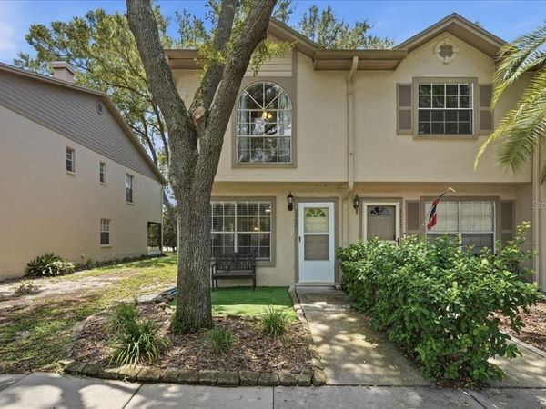 2120 FLETCHERS POINT CIRCLE, TAMPA, FL 33613