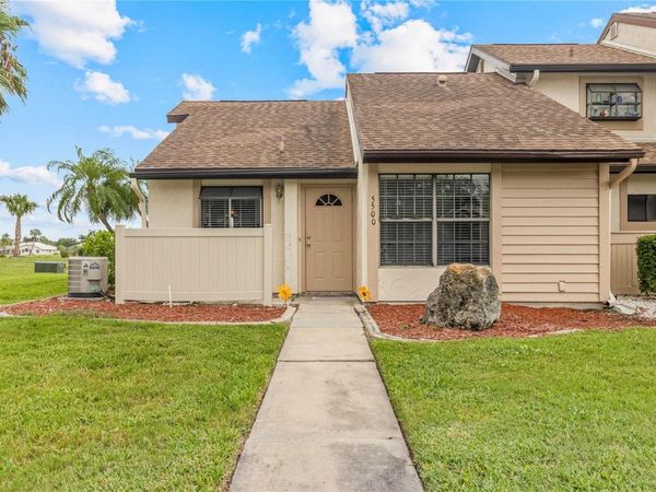 5500 NIBLICK PLACE , NORTH PORT, FL 34287