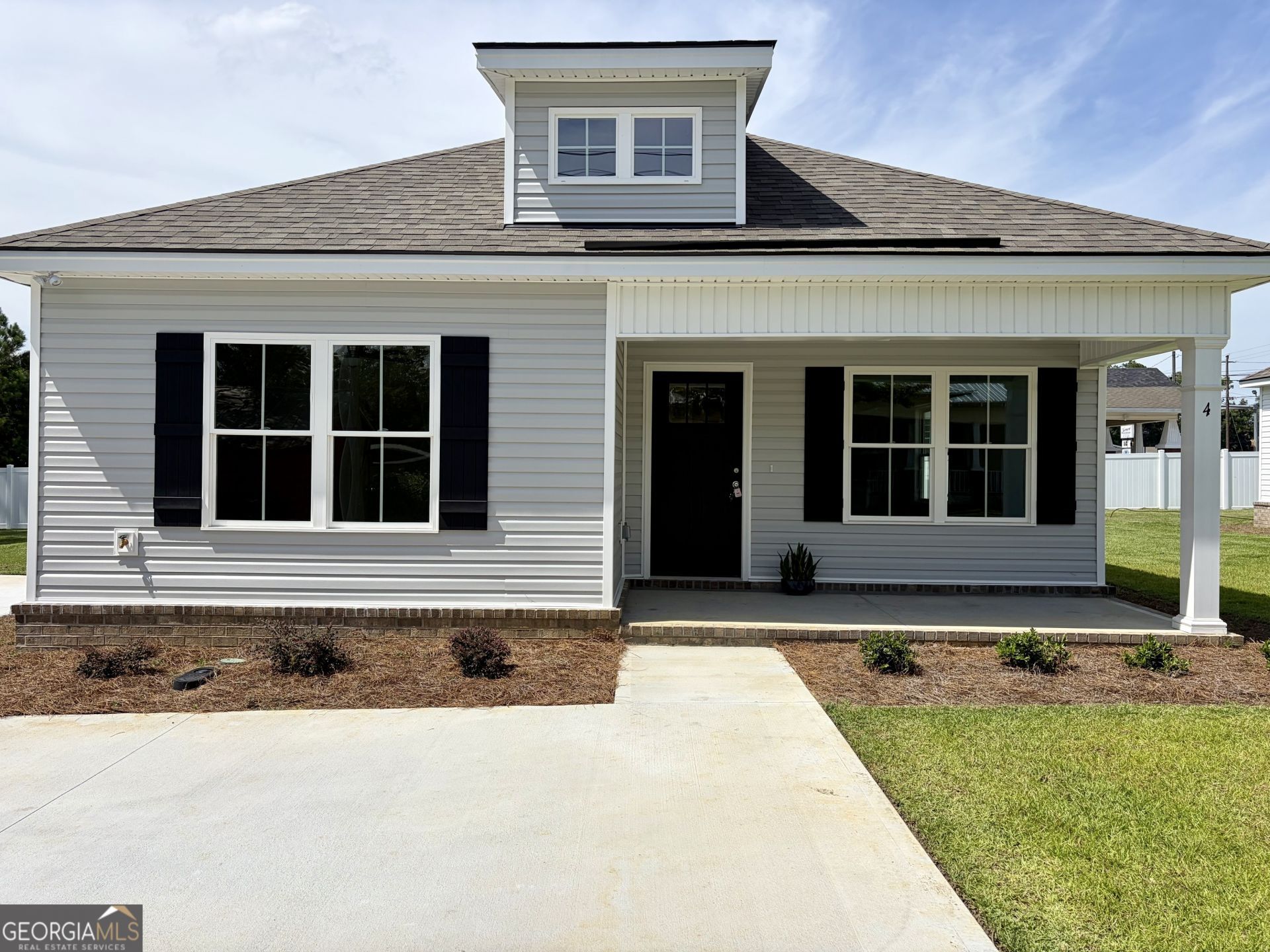 4 Roundtree Street, Statesboro, GA 30458 Main Photo