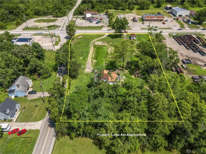 6984 W 3rd Street, Jefferson Township, OH 45417 Photo 7