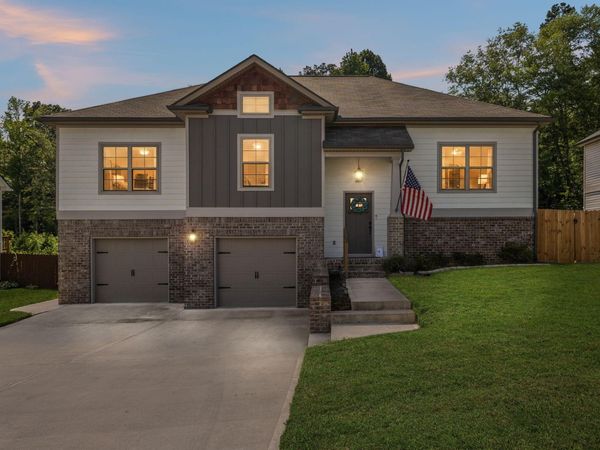 9333 Fremont Way , Hixson, TN 37343