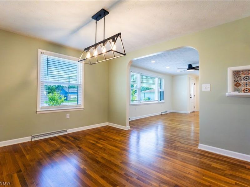 211 Fairview Avenue, Baltimore, OH 43105 Photo 10