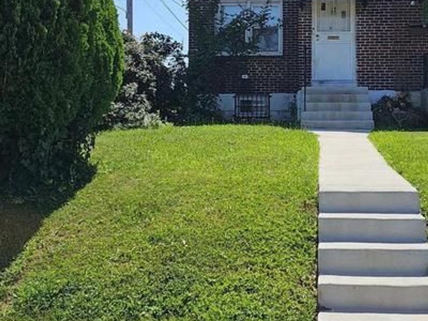 1142 Saint Vincent Street, Philadelphia, PA 19111 Main Photo