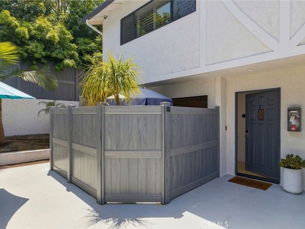 1456 Manhattan Beach Boulevard, Unit D, Manhattan Beach, CA 90266