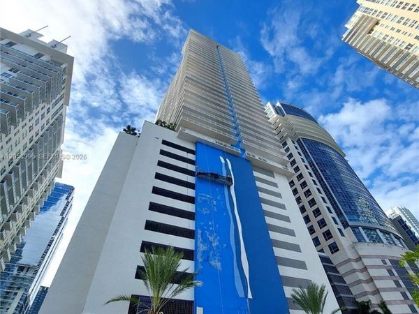 1200 Brickell Bay Dr , Unit 3708, Miami, FL 33131