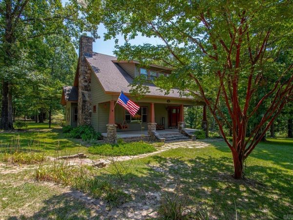 990 Buckwood Road, Bauxite, AR 72011