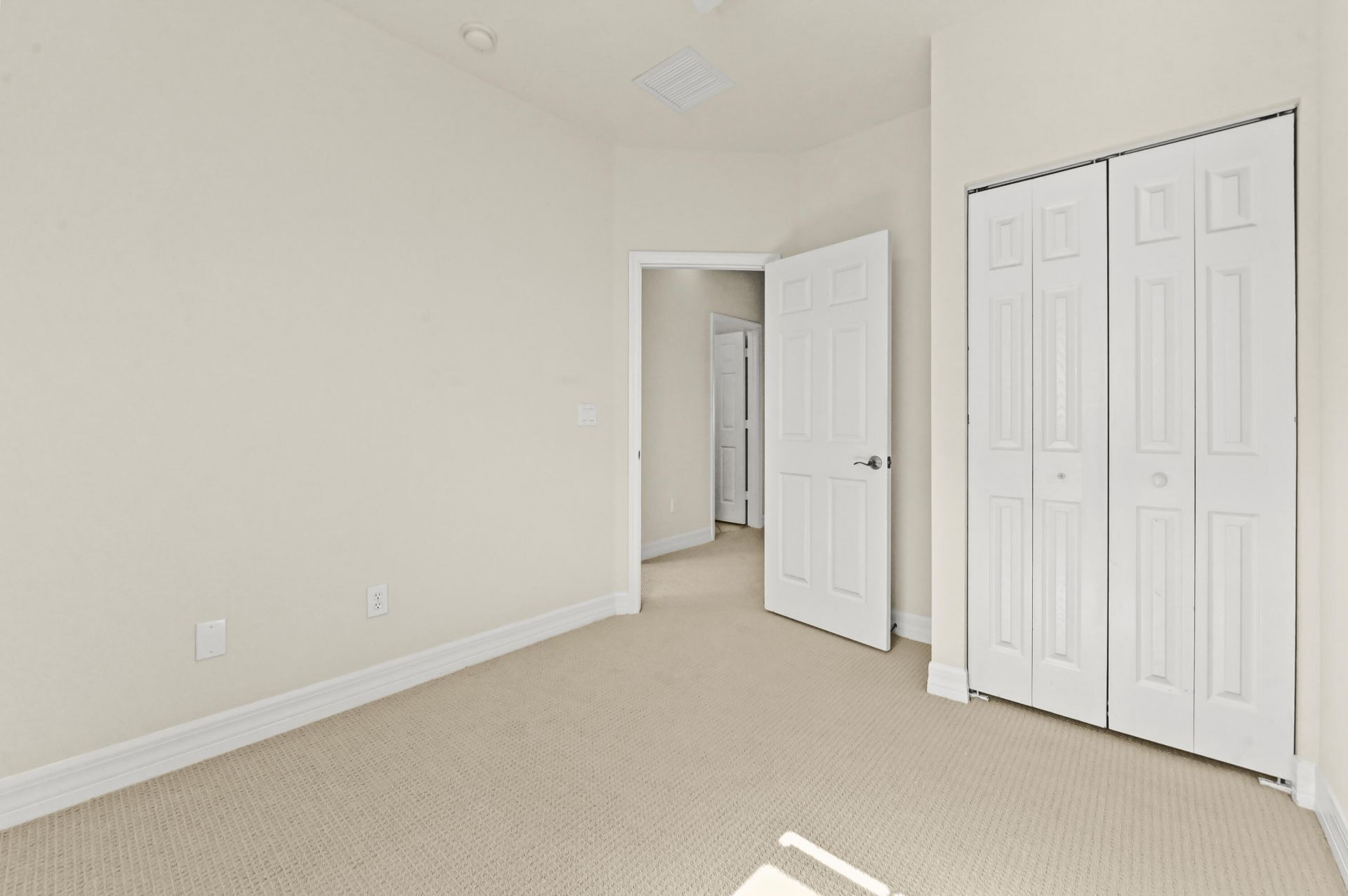131 Harbors Way, Boynton Beach, FL 33435 Photo