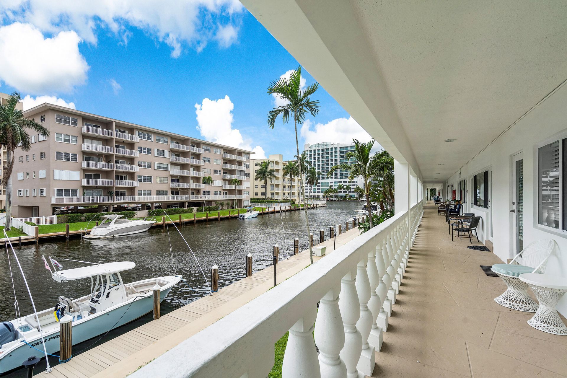 2881 NE 32nd Street, Unit 220, Fort Lauderdale, FL 33306 Photo