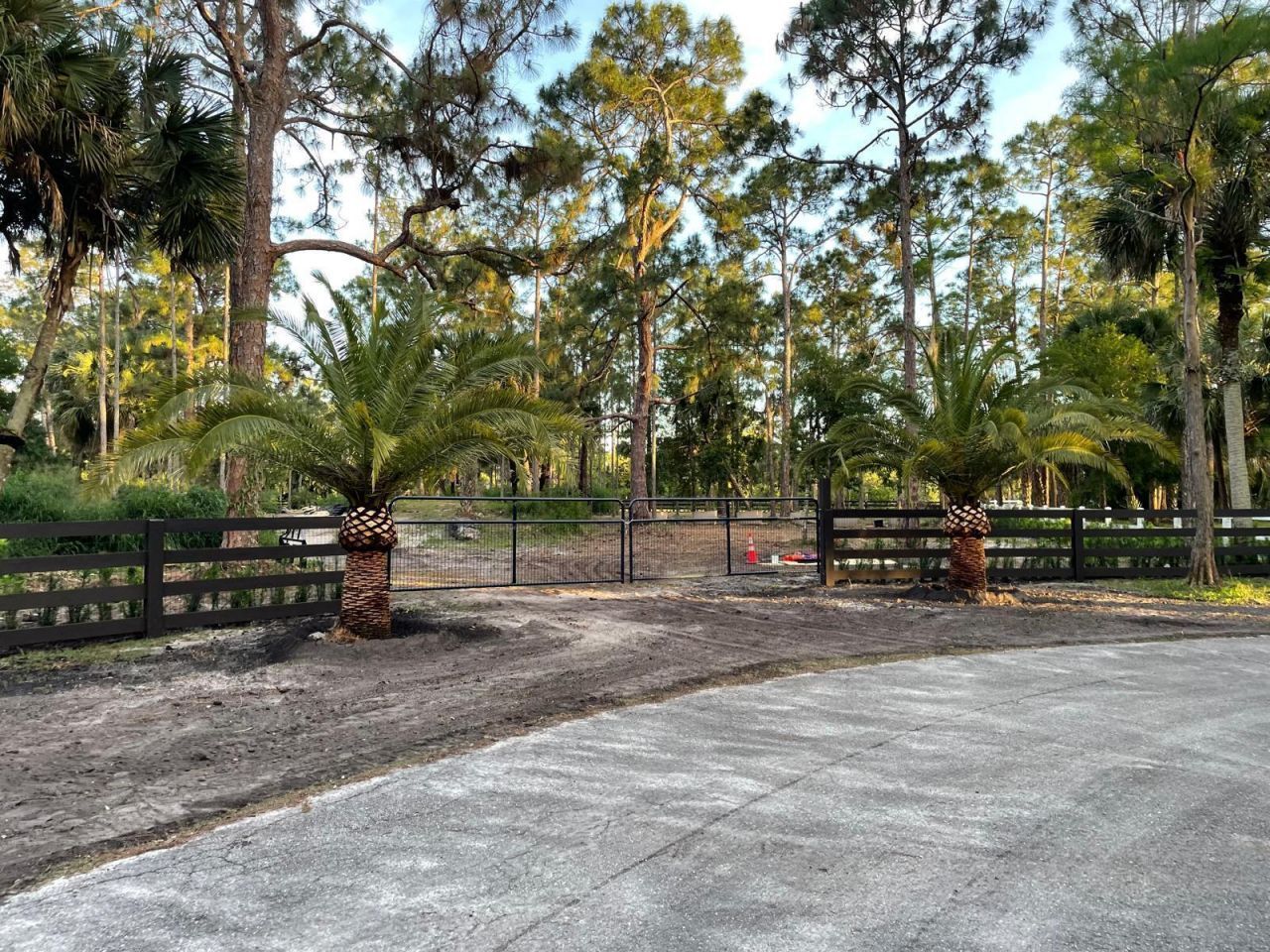 1030 Stallion Drive W, The Acreage, FL 33470 Photo
