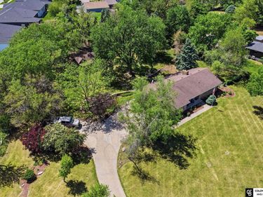 1221 Beechcraft Road, Lincoln, NE 68527