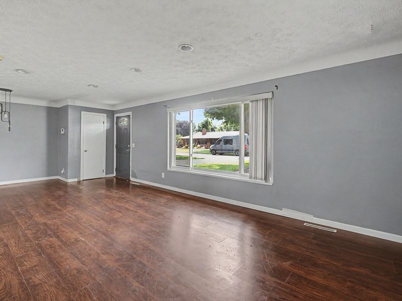 359 Pamela Avenue, Dayton, OH 45415 Photo 7