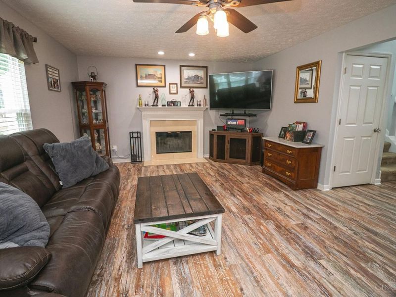 8712 Woolstone Court, Hamilton Twp, OH 45039 Photo 13