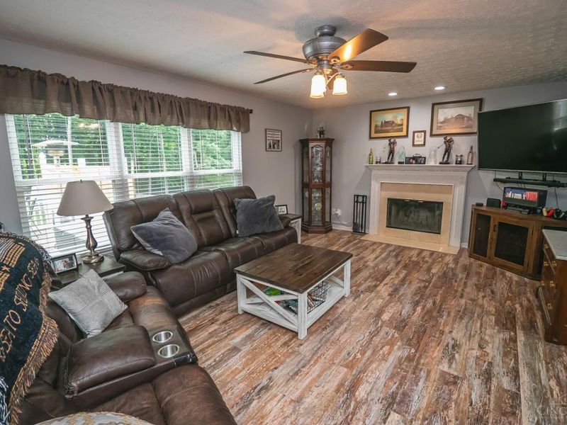 8712 Woolstone Court, Hamilton Twp, OH 45039 Photo 14
