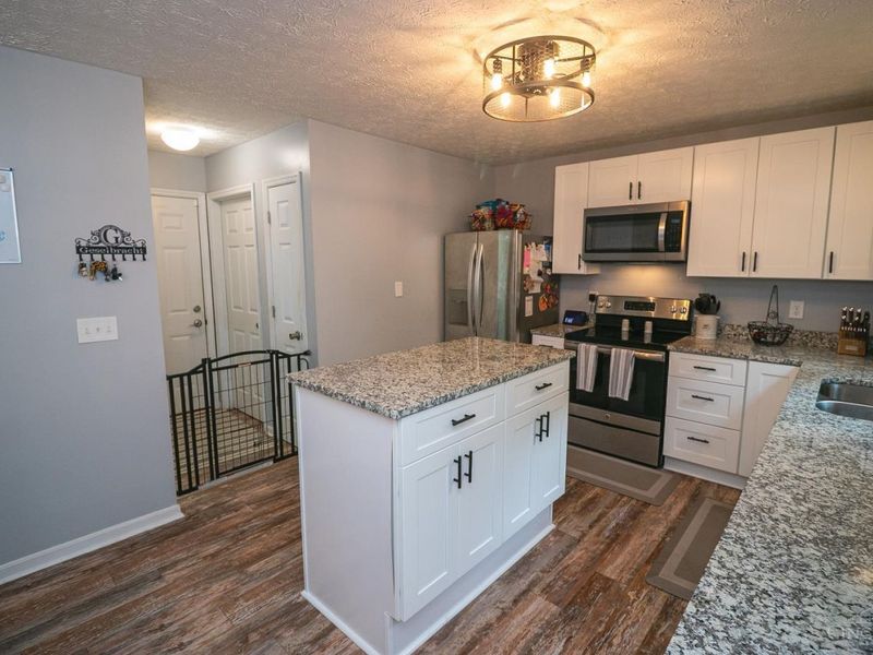 8712 Woolstone Court, Hamilton Twp, OH 45039 Photo 20