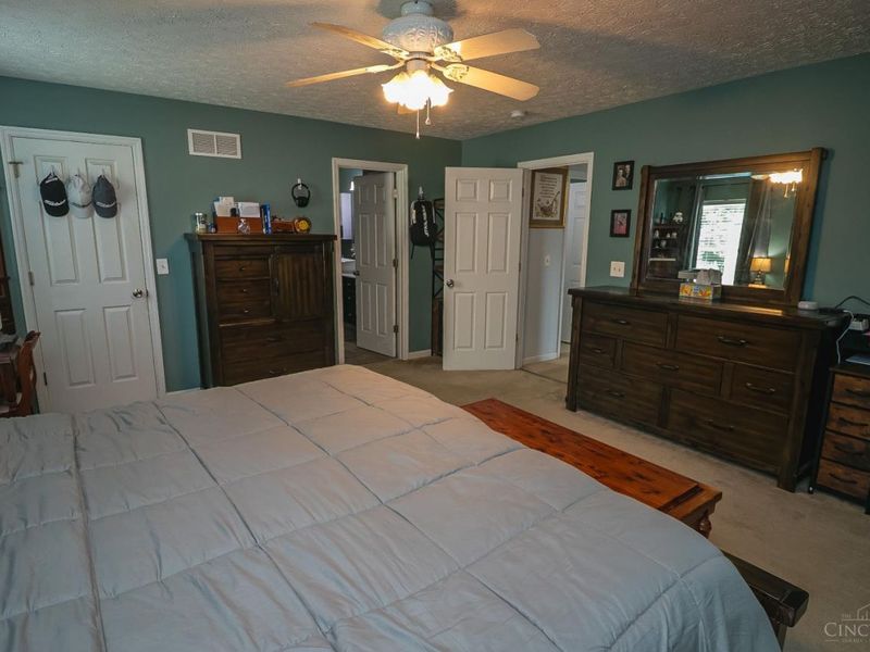 8712 Woolstone Court, Hamilton Twp, OH 45039 Photo 25