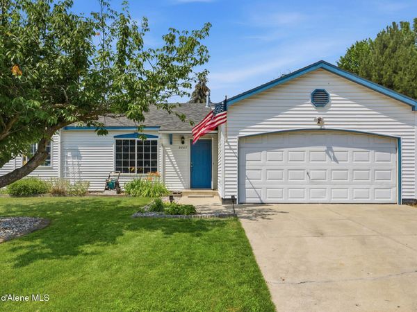 2007 N Mackenzie DR, Post Falls, ID 83854