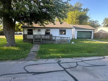 5601 Parkview Street, Frenchtown Township, Mi 48166