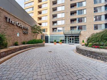 2001 15TH STREET N, Unit 1102, ARLINGTON, VA 22201