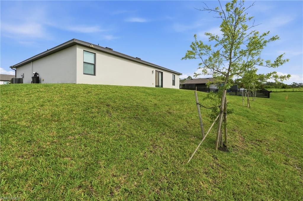 811 Gen Chesty Puller Ct, Labelle, FL 33935 Photo