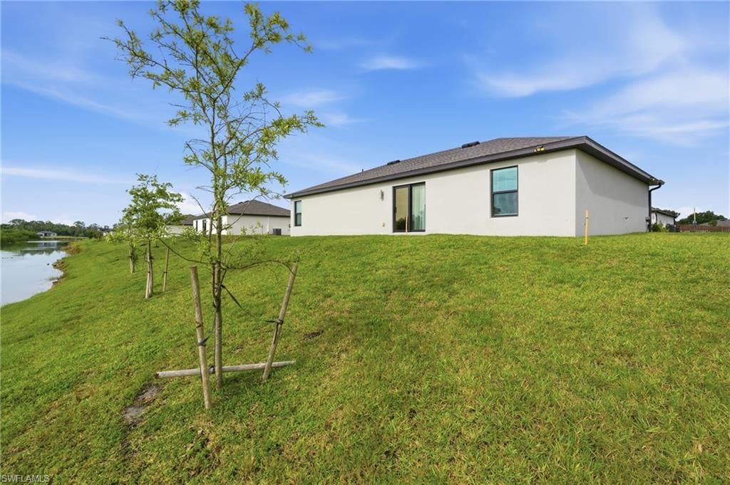 811 Gen Chesty Puller Ct, Labelle, FL 33935 Photo