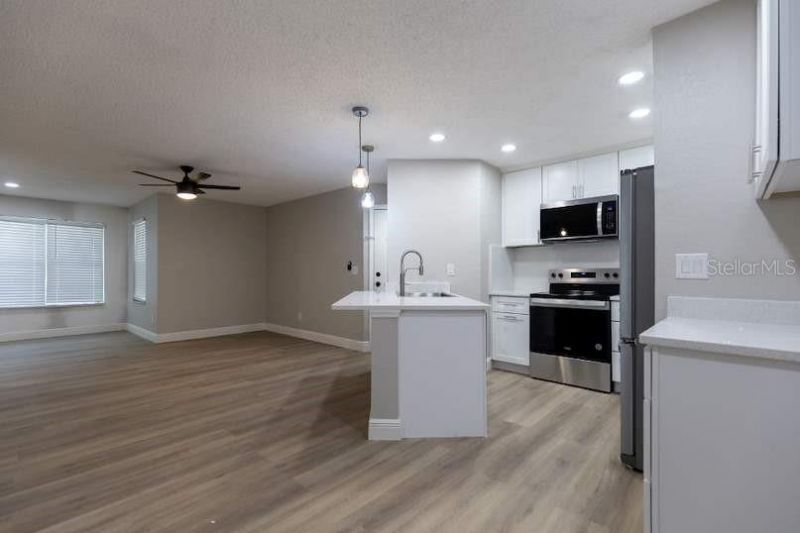4572 Commander Drive , Unit 1212, Orlando, FL 32822 Photo