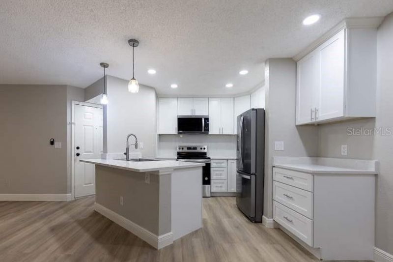 4572 Commander Drive , Unit 1212, Orlando, FL 32822 Photo