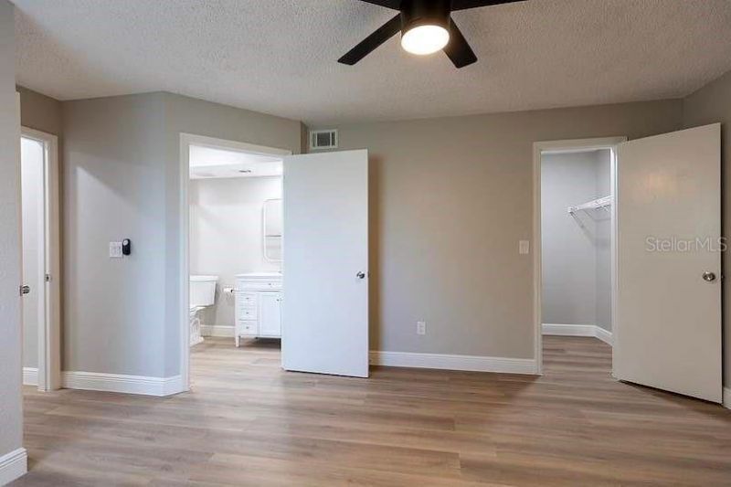 4572 Commander Drive , Unit 1212, Orlando, FL 32822 Photo